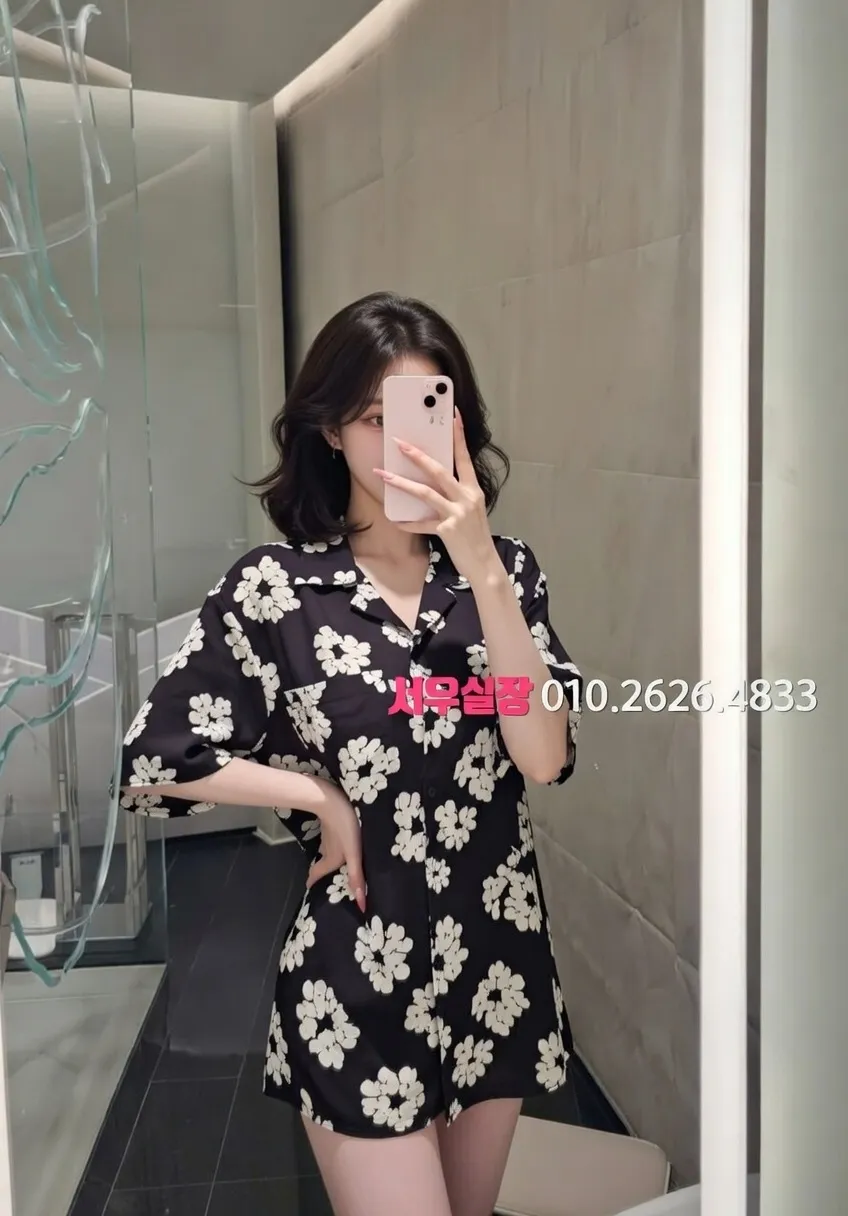 미사 미러룸 프리미엄 라인업 9번 프로필